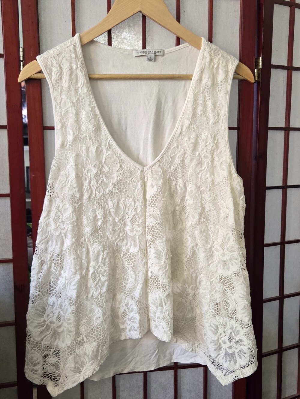 Green Envelope Ivory Lace Tank Top Sz L